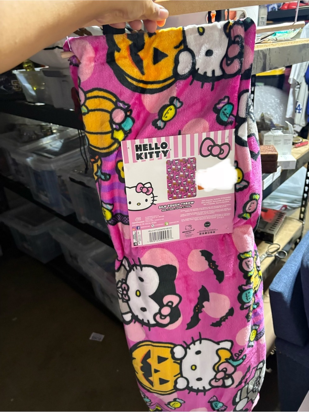 Hello Kitty Halloween Blanket Vampire Kitty Pumpkin Plush Throw 50 x 70 NWT
